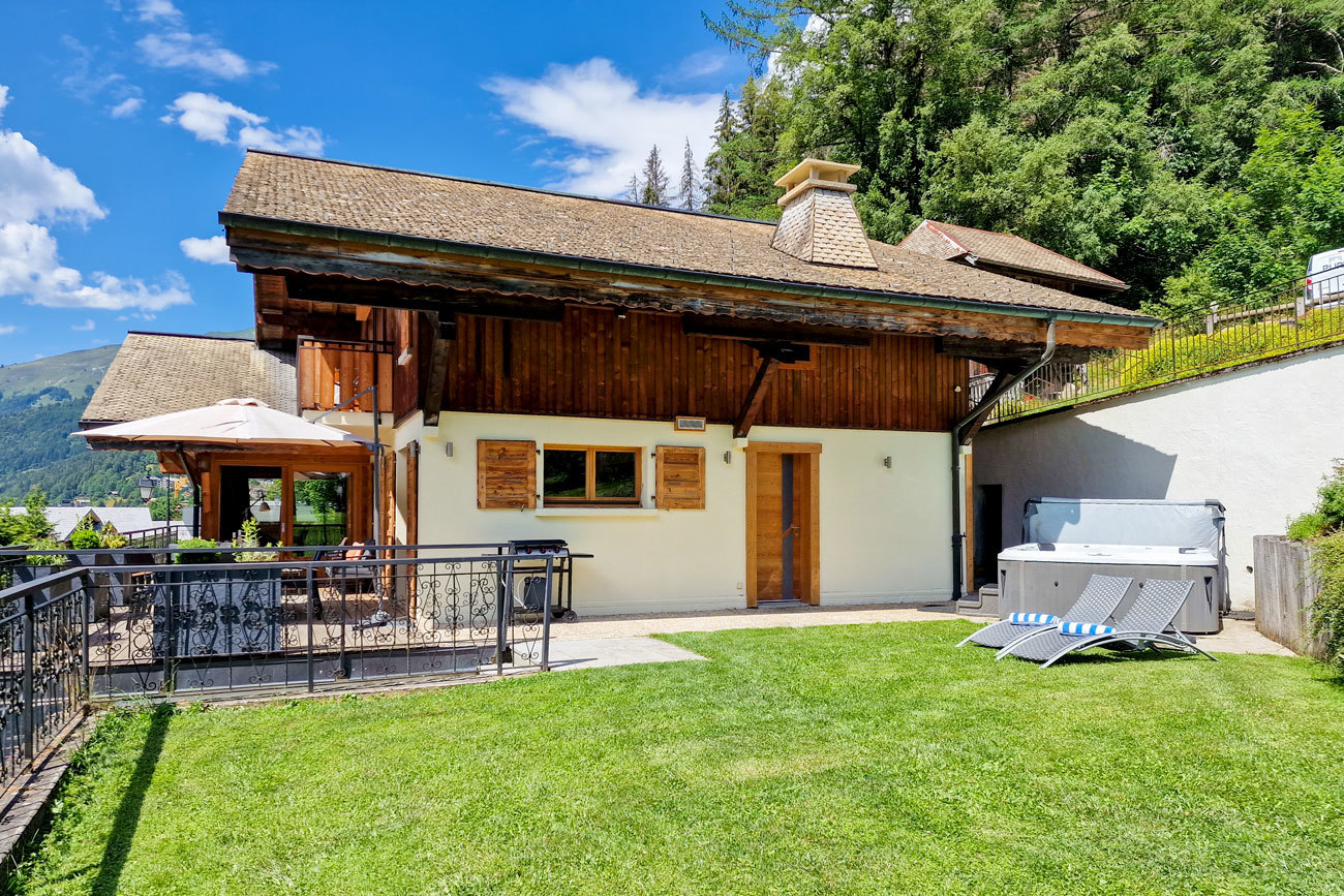 Pure-Morzine-Chalet-Bechna-103