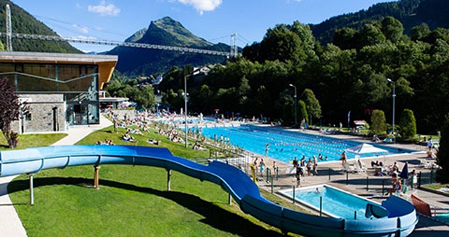 Pure-Morzine-Summer-Pool-640